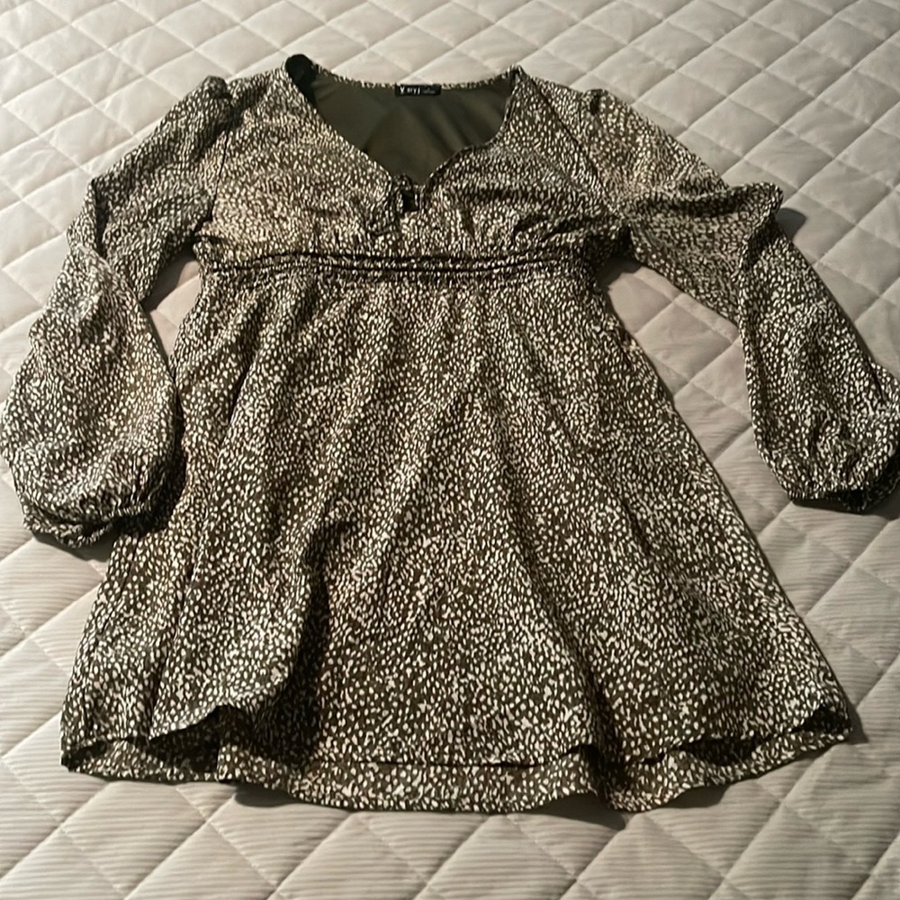 Women's long sleeve dress